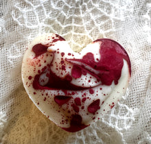 Load image into Gallery viewer, 0000 Love Bites 4 oz