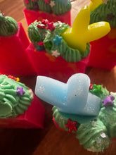 Load image into Gallery viewer, 0000 preorder easter bunny