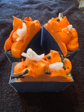 Load image into Gallery viewer, 0000 MIDNIGHT HAUNT / Pumpkin Crunch
